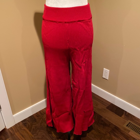 Paris pants from Mura Boutique - Picture 3 of 3